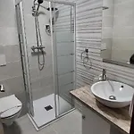 Hotel Square 3*
