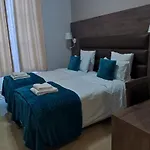 فندق Square نيم