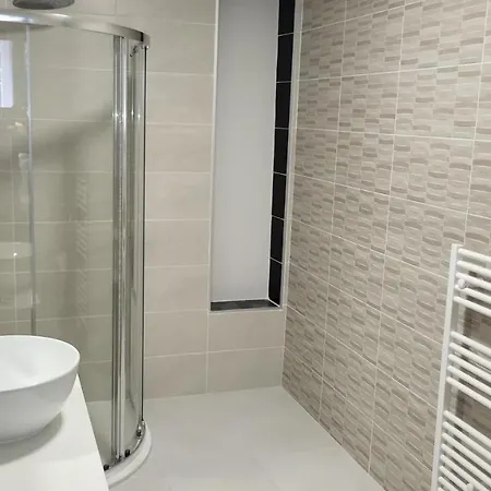 Hotel Square 3*