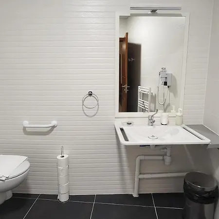 Square Hotel Nîmes