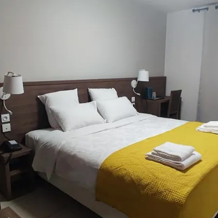 Square Hotel Nîmes