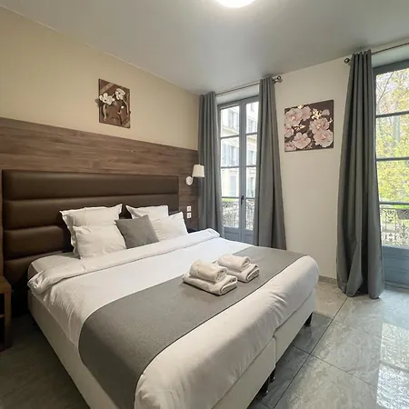 Square Hotell Nîmes